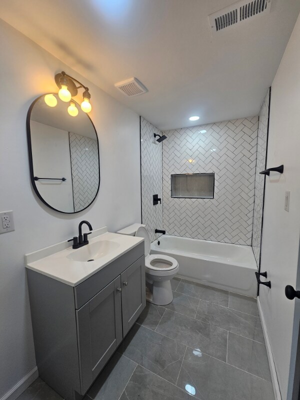 Building Photo - 5161 Wakefield St