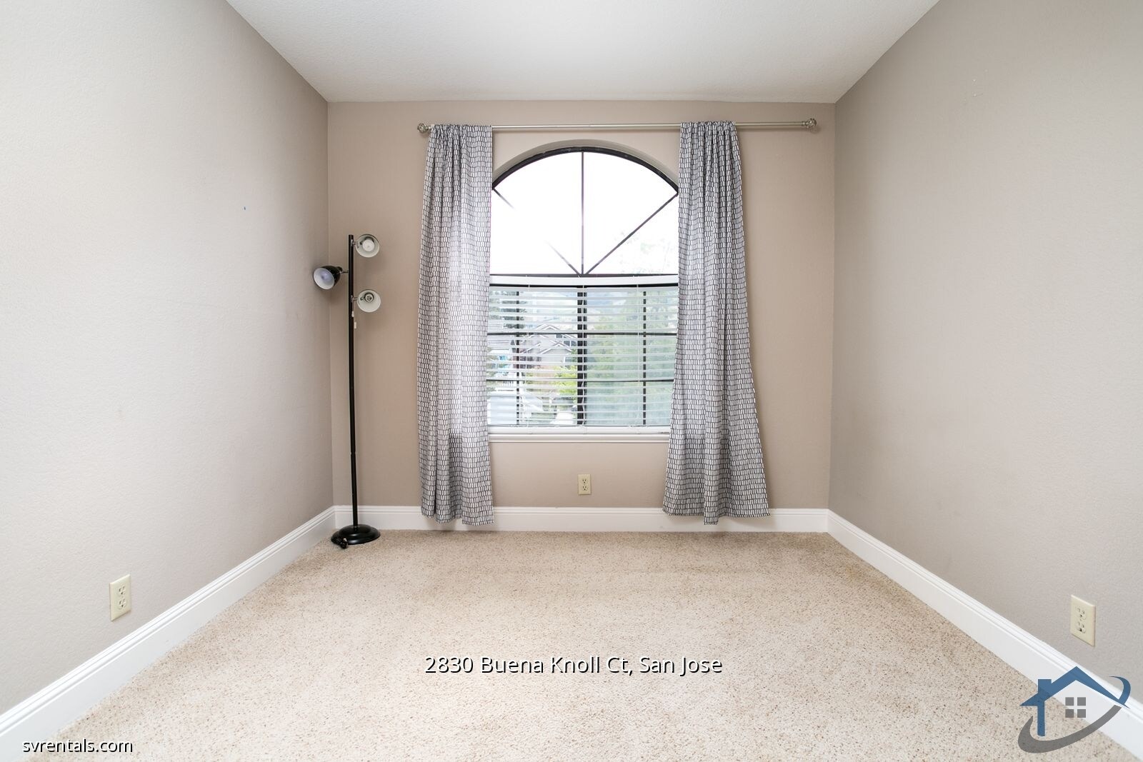 Building Photo - 2830 Buena Knoll Ct