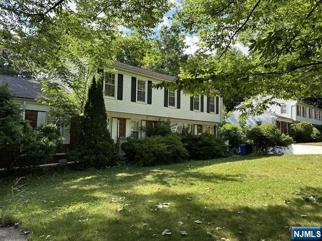 Building Photo - 63 N Farview Ave