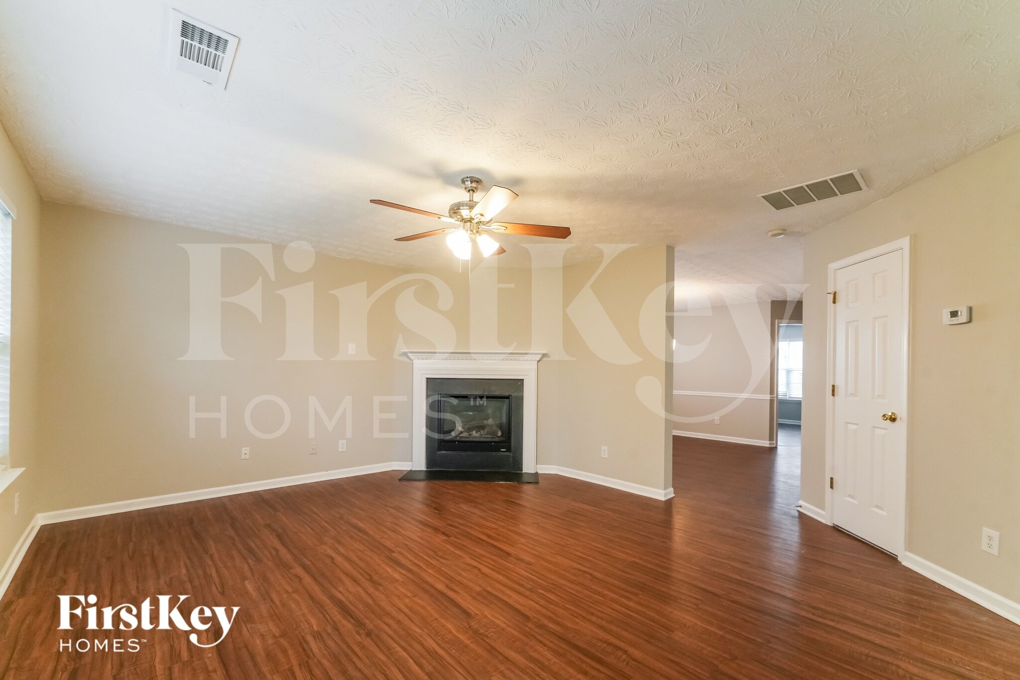 Building Photo - 276 Weatherstone Pointe Dr