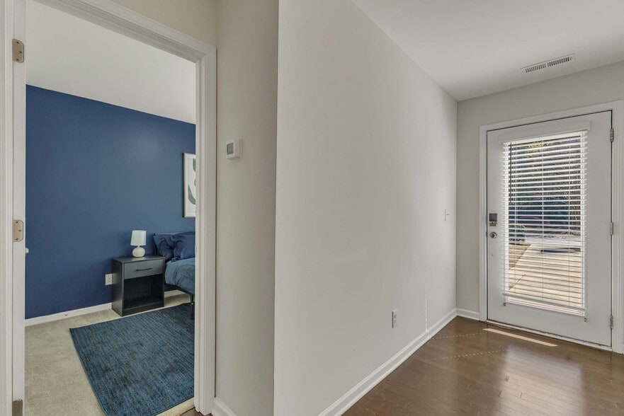 Building Photo - 2622 Wolf Cub Ct