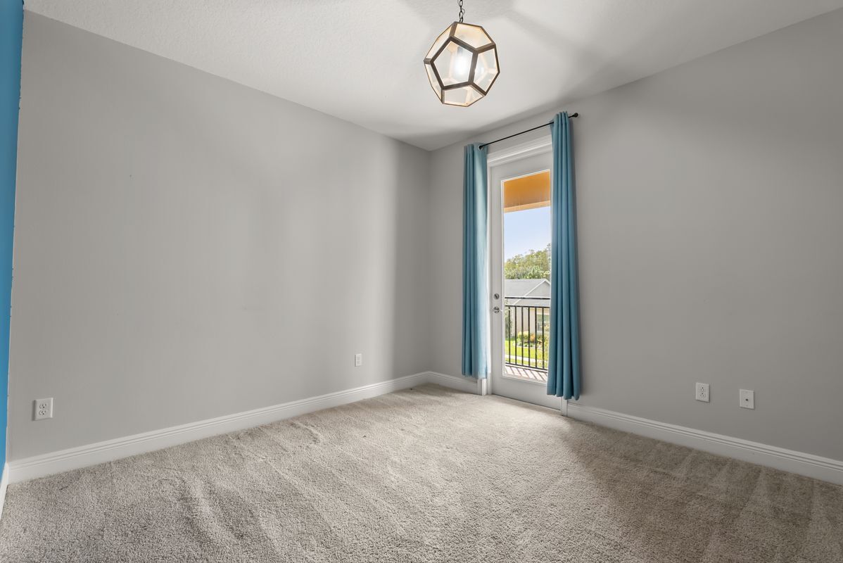 Building Photo - 14085 Alafaya Oak Bnd