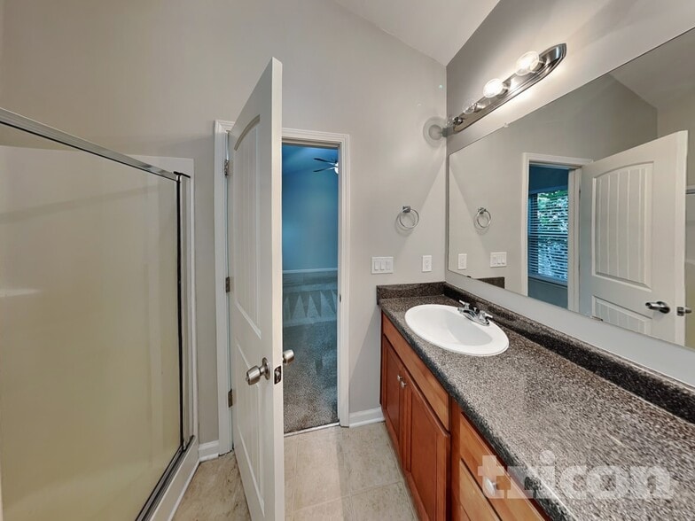 Building Photo - 58 Village Pass