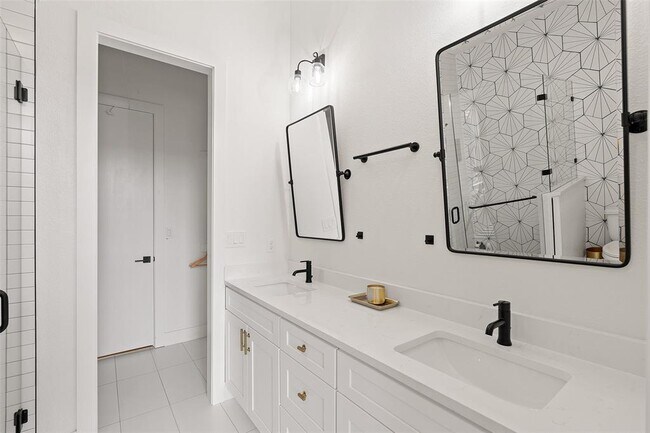 Building Photo - 2211 White Dove Pass