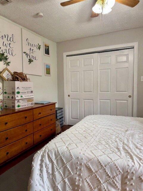 Building Photo - Charming Duplex Very Close To Tech!