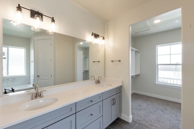 Building Photo - SPECTACULAR VIRTUALLY NEW HOME IN SOUGHT A...