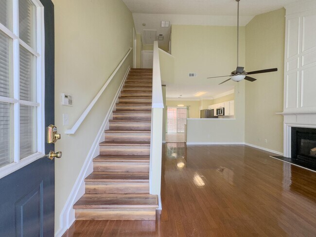 Building Photo - 3025 Oxwell Dr NW