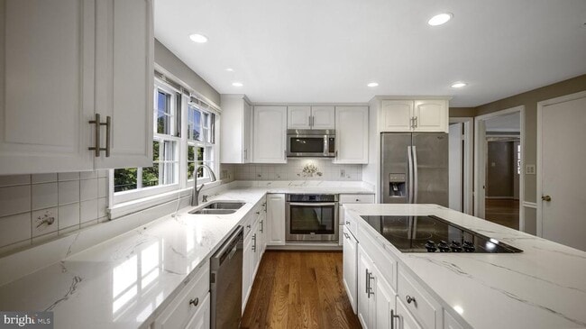 Building Photo - 9705 Eclipse Pl