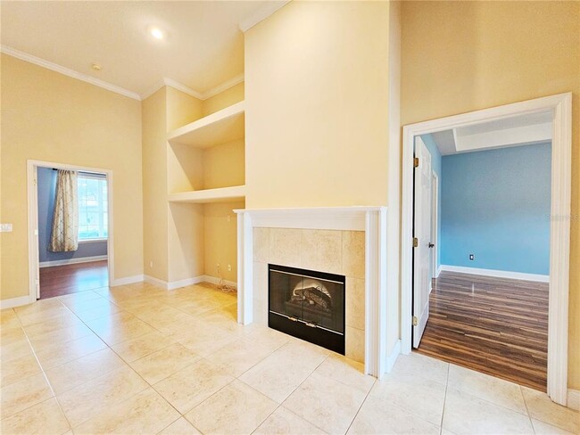 Building Photo - 10543 Woodchase Cir