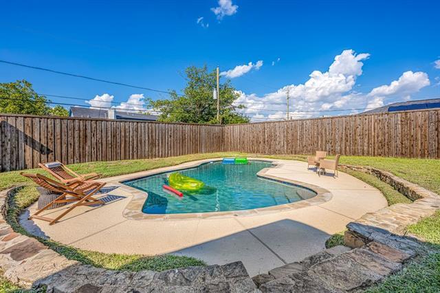 Building Photo - 3151 Kinkaid Dr