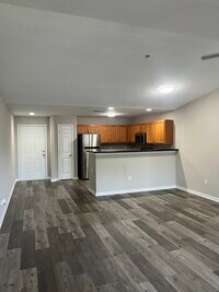Building Photo - 3716 Cotswold Ave