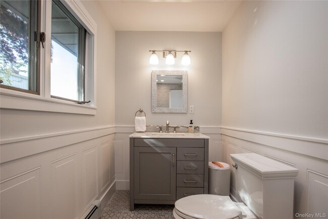 Building Photo - 59 Culross Dr