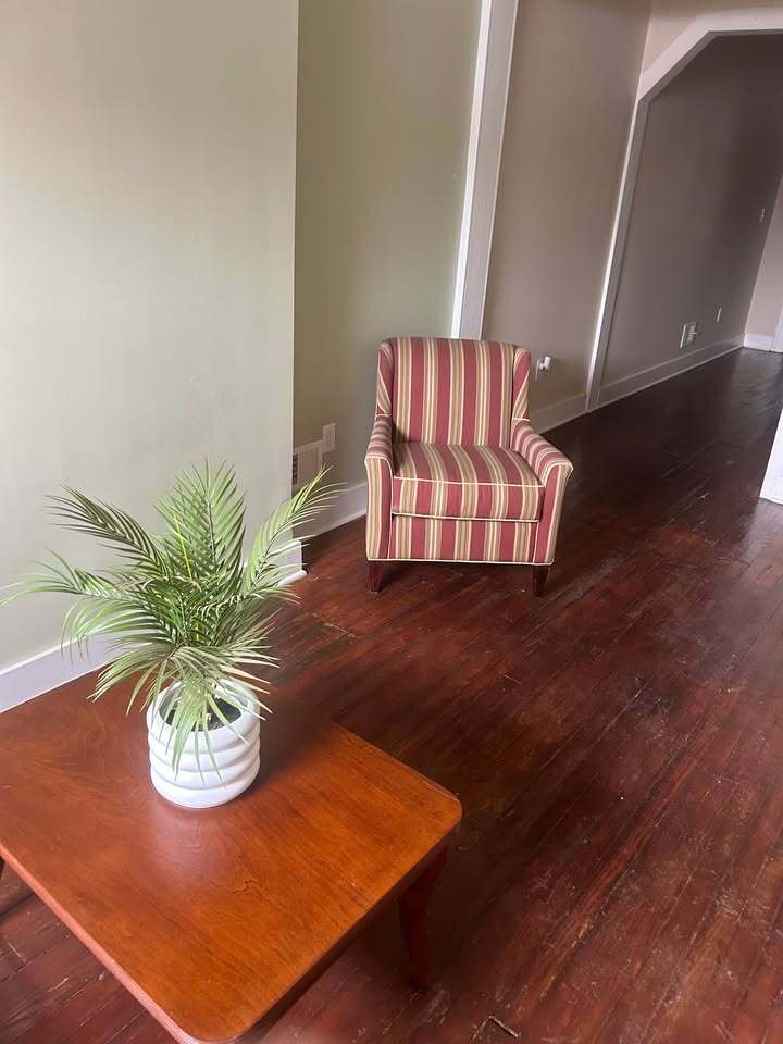 Building Photo - 1838 Rutland Ave