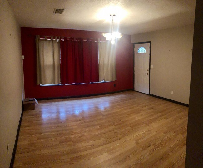 Building Photo - 8049 Lourdes Drive