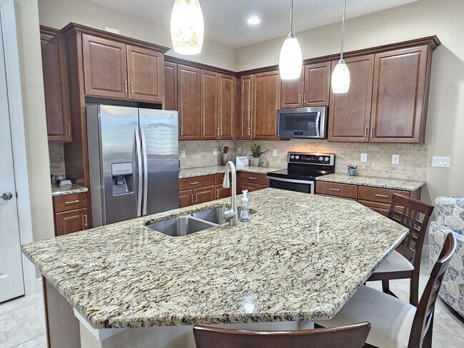 Building Photo - 10361 Crooked Crk Dr