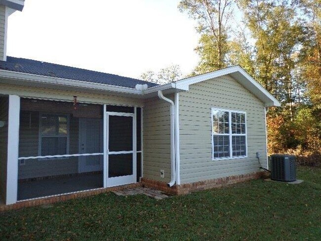 Building Photo - 138 Jasmine Cir