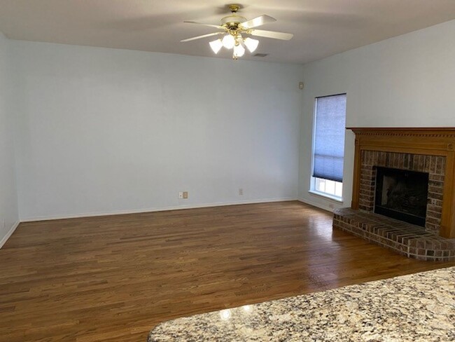 Building Photo - Two-Story Home, 4-5 bedrooms, 2.5 bathroom...