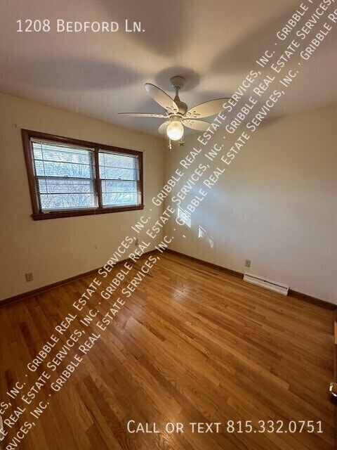 Building Photo - 1208 Bedford Ln