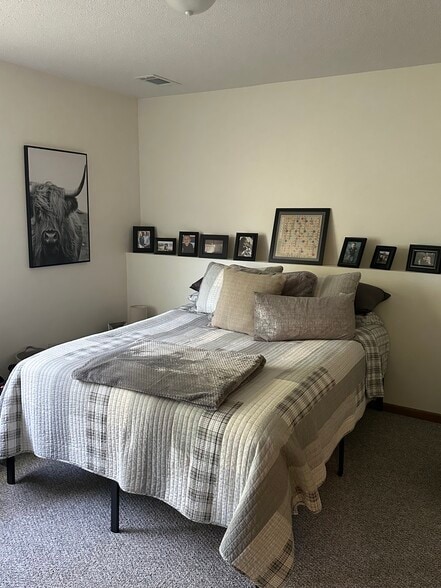 Lower 2nd Level Bedroom - W6040 Bucklin Rd