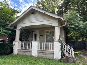 Building Photo - 1489 Elizabeth St