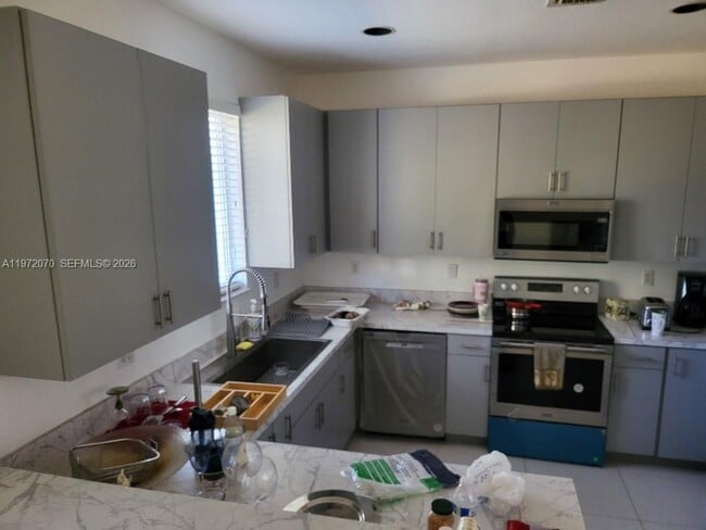 Building Photo - 15843 SW 139th St