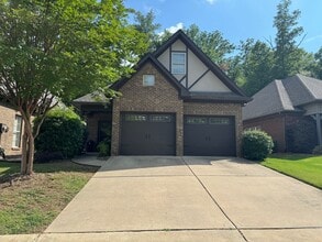 Building Photo - 358 Kingston Cir