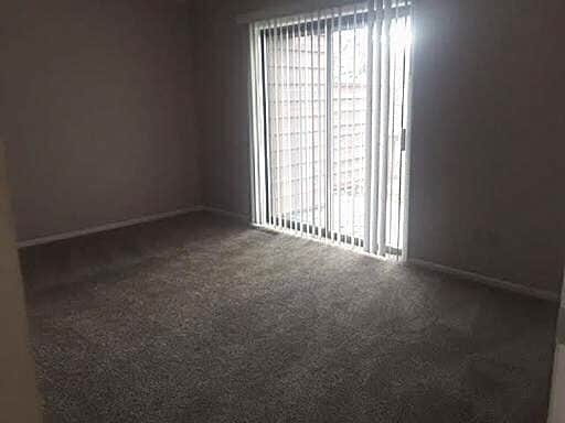 Building Photo - Spacious East Anchorage Home with Yard & Garage!