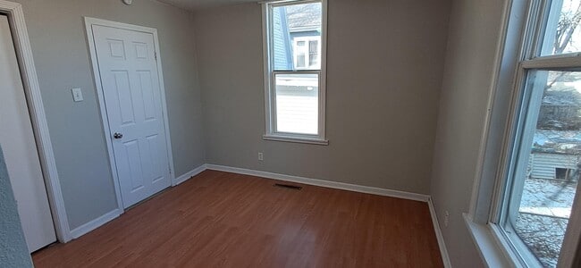 Building Photo - 107 Indiana Ave