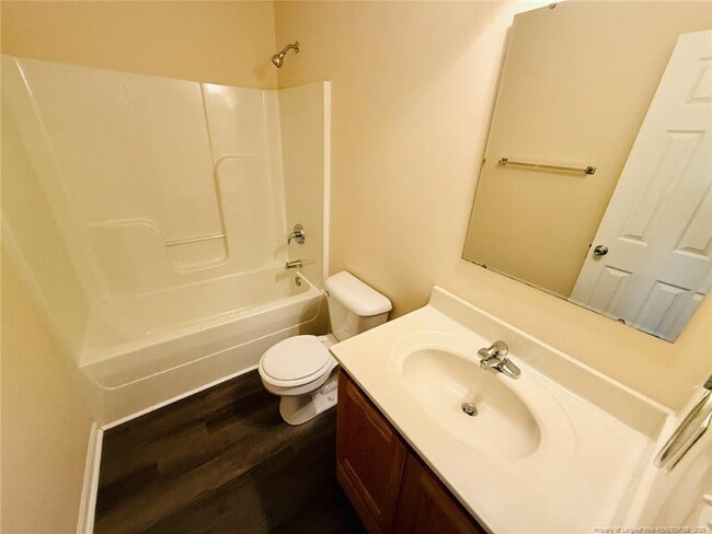 Building Photo - 3332 Kenmont Ln