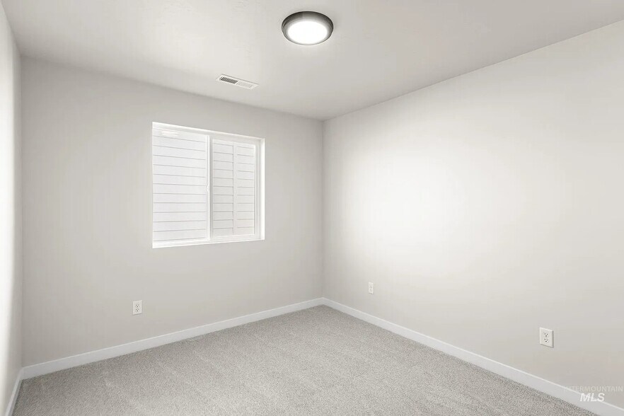 Building Photo - 3831 W Piscina Dr
