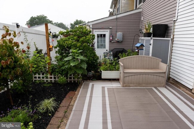 Building Photo - 54 Reliance Ct