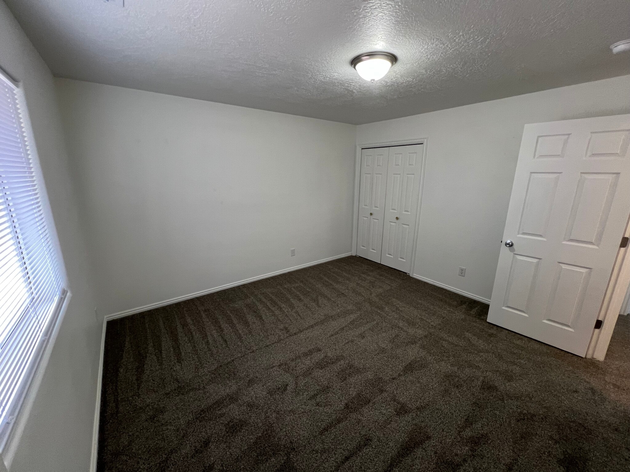 Building Photo - 126 S 850 W