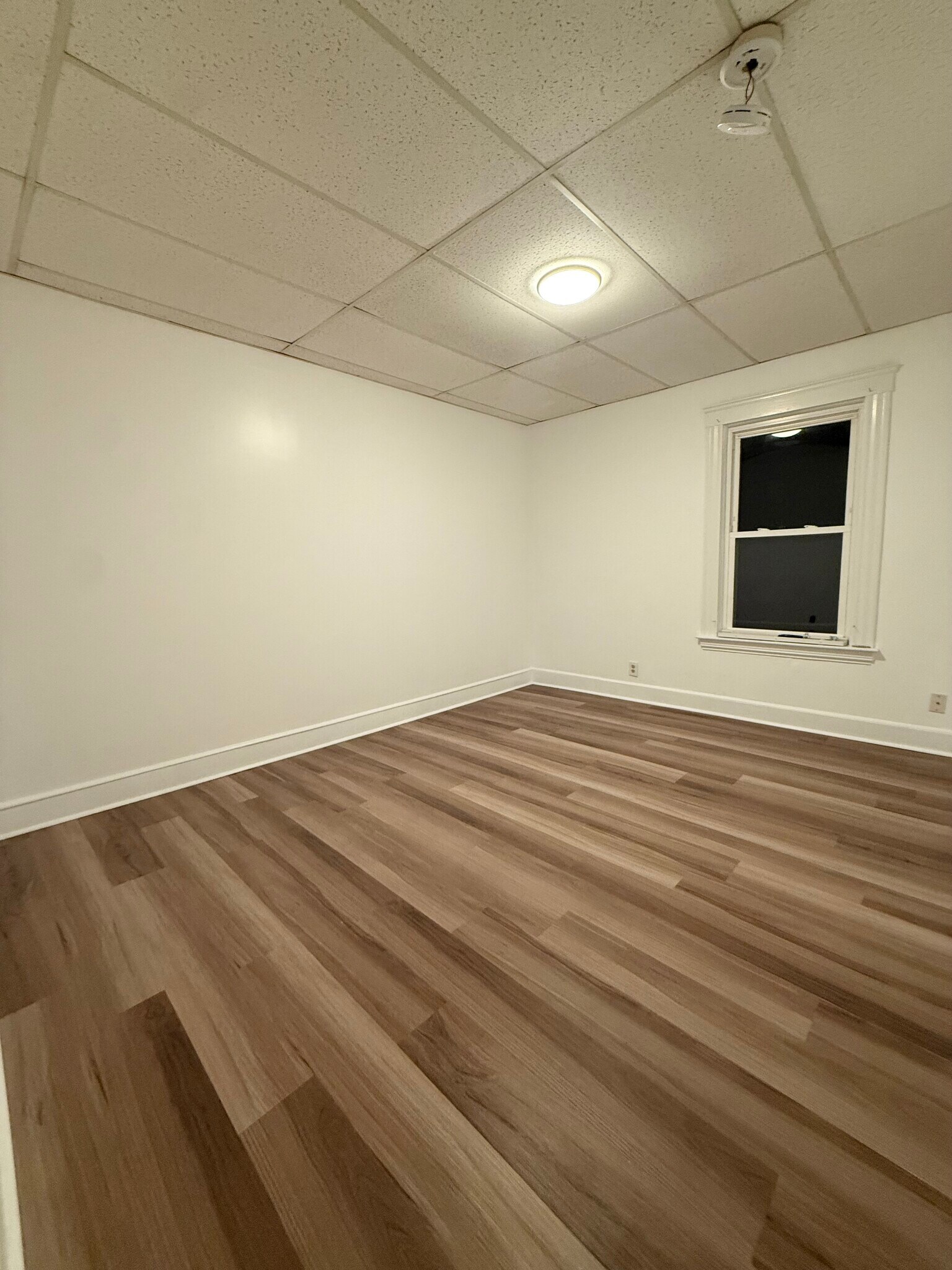 Building Photo - 242 4th Ave