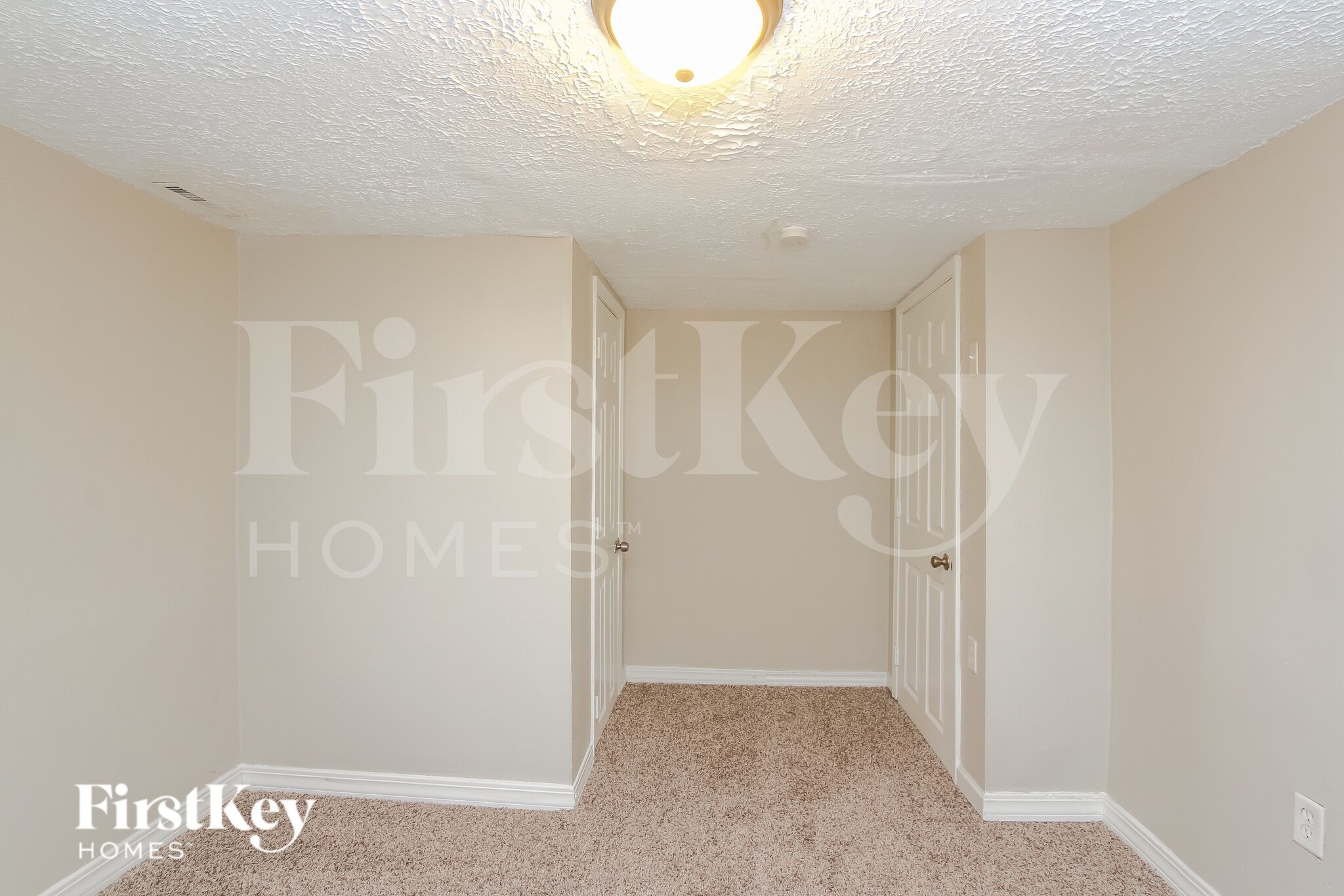 Building Photo - 3135 Foltz St