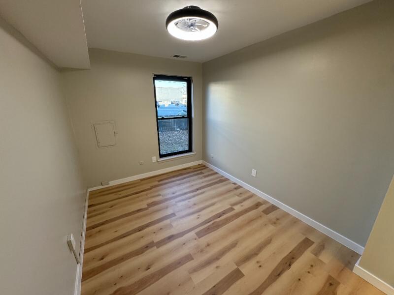 Building Photo - 2727 Rhawn St