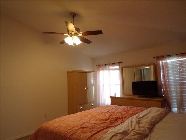 Building Photo - 10509 Bull Grass Dr