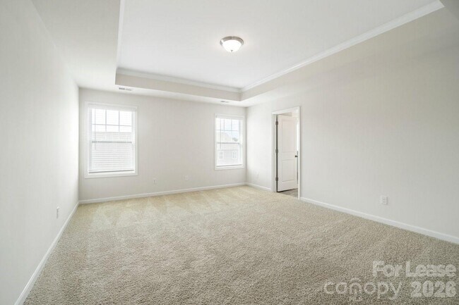 Building Photo - 1024 Arbury Way