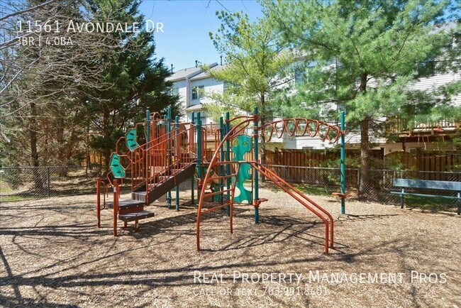 Building Photo - 11561 Avondale Dr