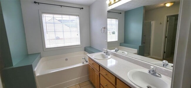 Building Photo - 89 Savannah Ln