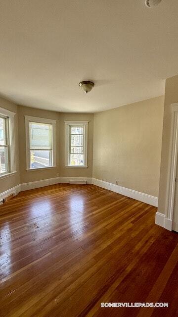 Building Photo - 86 Conwell Ave