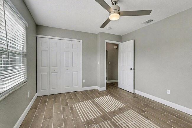 Building Photo - Newgate Street Northwest