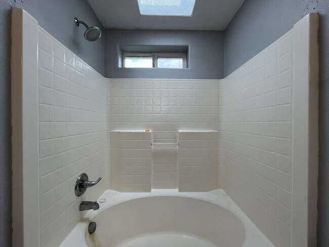 Building Photo - 2677 NW Preston Ct