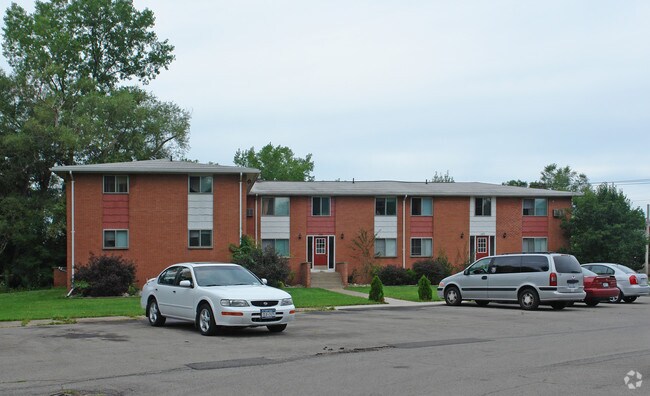 Building Photo - BrookDale Apartments