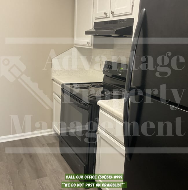 Building Photo - 1955 Keathley Dr