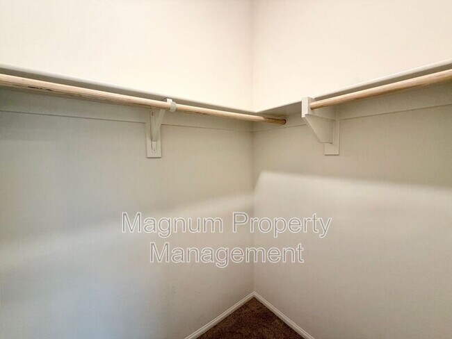 Building Photo - 31356 Sycamore Leaf Dr