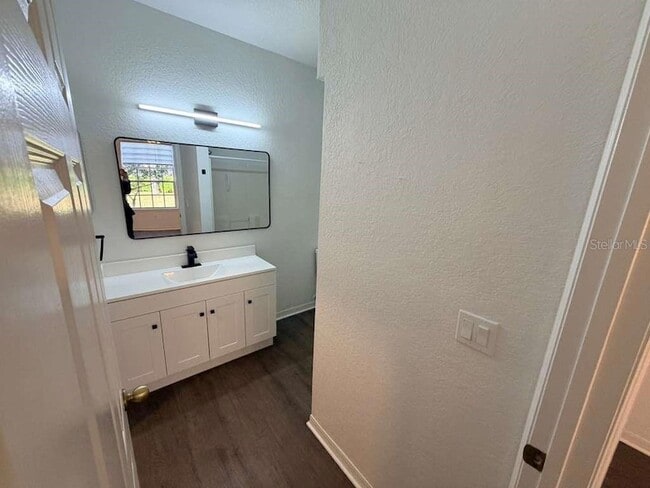 Building Photo - 825 Grand Regency