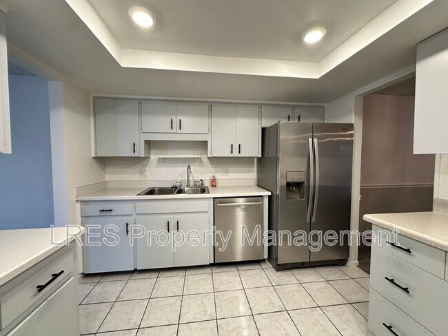 Building Photo - 106 Eastwind Ln