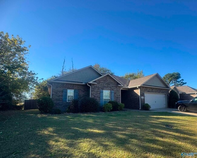 Building Photo - 101 Somerset Park Dr