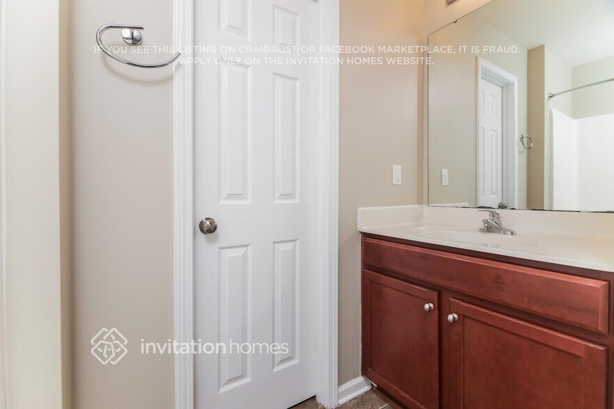 Building Photo - 1709 Fern Hollow Trail