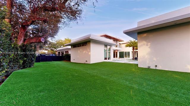 Building Photo - 6300 Moss Ranch Rd